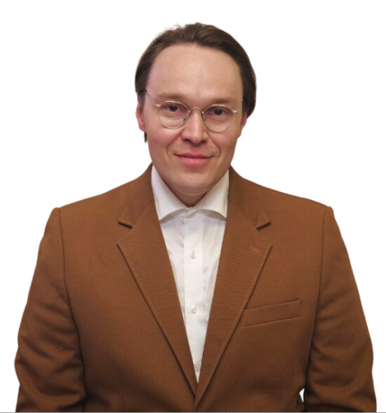 Врач Мельников Иван Валентинович