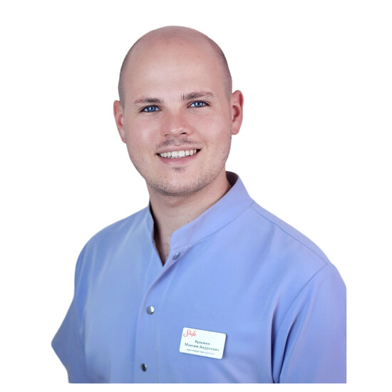 Врач Кузьмин Максим Андреевич 