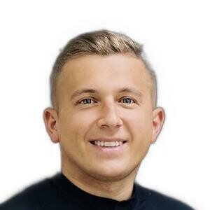 Врач Гордиевич Денис Сергеевич 