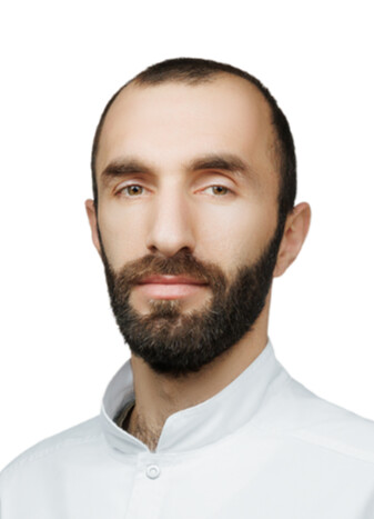 Врач Абдулаев Зиявутдин Максудович 