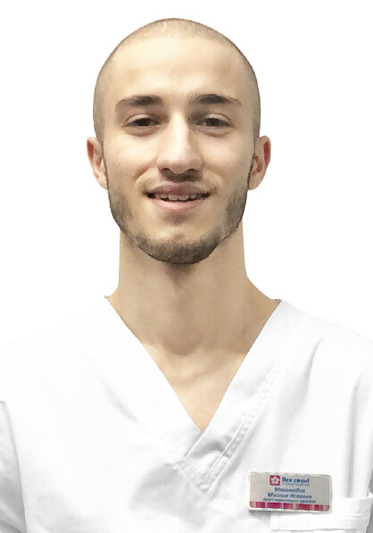 Врач Магомедов Муслим Исаевич 