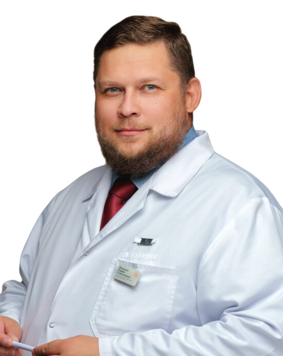 Врач Дешеулин Андрей Станиславович 