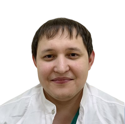 Врач Гиндуллин Артур Римович 