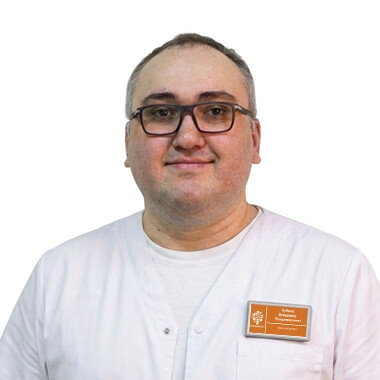 Врач Хубаев Владимир Владимирович 