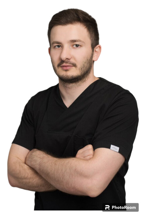 Врач Хамицов Рустам Асланбекович 