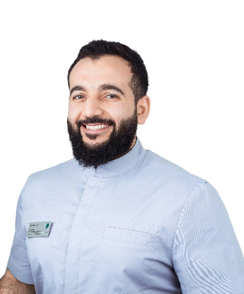 Врач Мамишов Илькин Шарафатович 