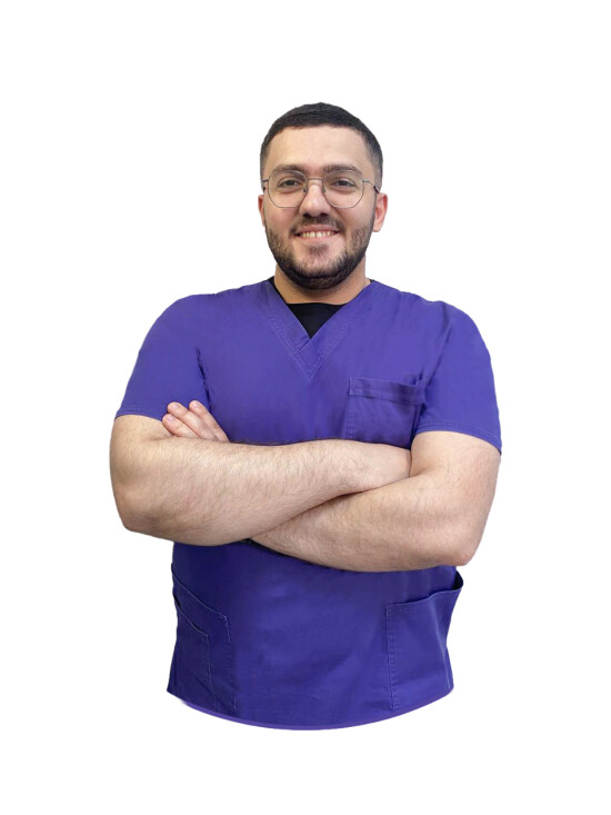 Врач Арзангулян Арман Эрнестович 