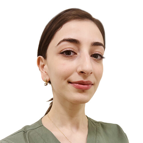 Врач Урусова Мадина Назбиевна 