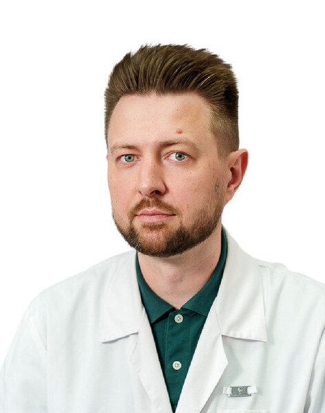 Врач Денисов Дмитрий Павлович 