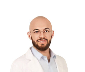 Врач Мохамед Эль-Халаф Рамиз Алаеддинович 