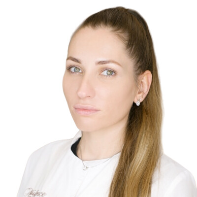 Врач Важенина Дарья Олеговна 