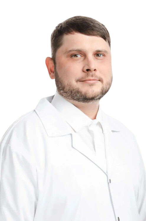 Врач Гончаров Антон Владиславович 