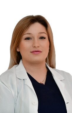 Врач Карапетова Юлия Сергеевна 