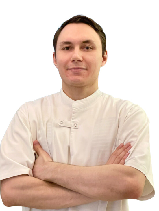 Врач Мингазиев Айдар Ринатович 