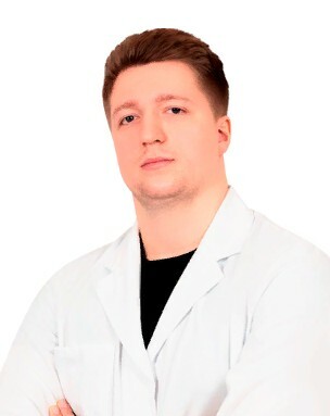 Врач Колобов Денис Викторович 