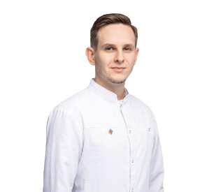 Врач Яркин Дмитрий Андреевич 