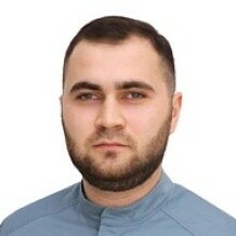 Врач Абасов Алияр Русланович 