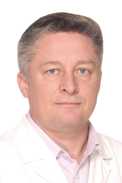 Врач Толстухин Андрей Николаевич 