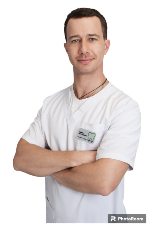 Врач Апякин Илья Андреевич 