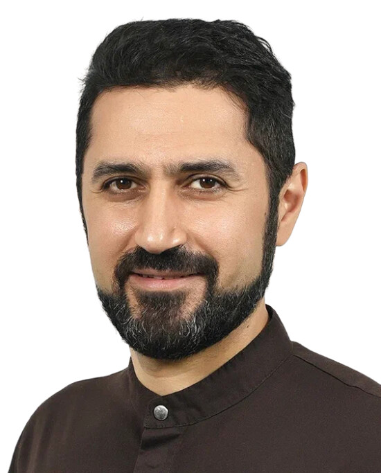 Врач Ахвердян Карен Карленович 