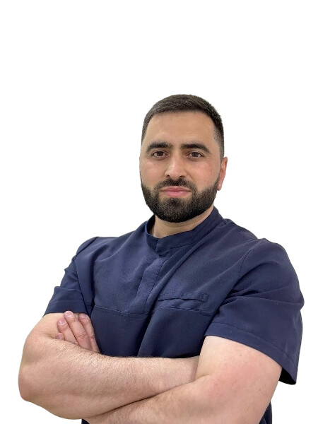 Врач Лорсанов Аслан Элахович