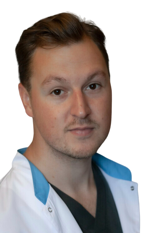 Врач Коршунов Филипп Юрьевич 