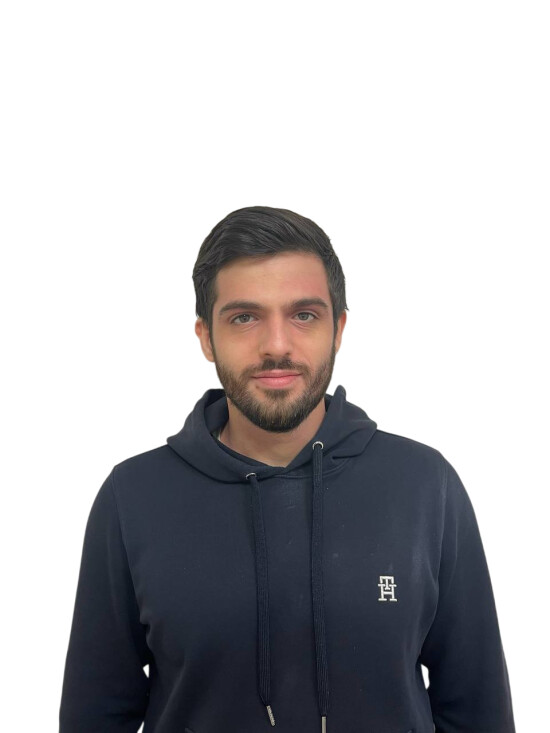 Врач Караев Руслан Эдуардович 