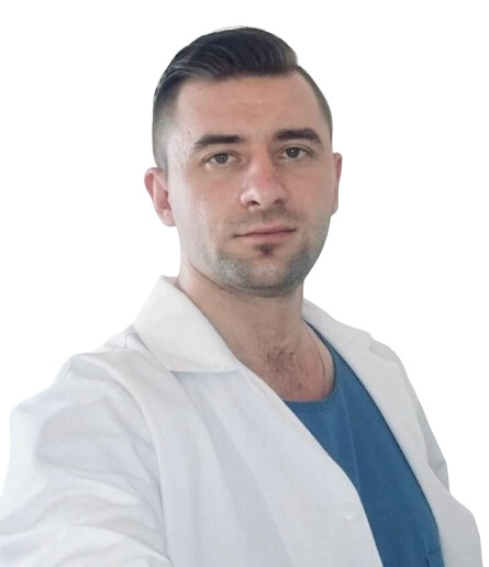 Врач Крыловский Денис Игоревич 
