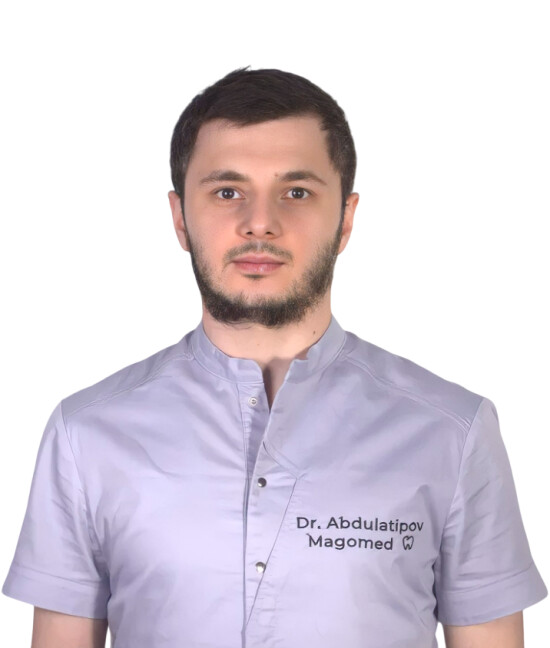 Врач Абдулатипов Магомед Абдулатипович
