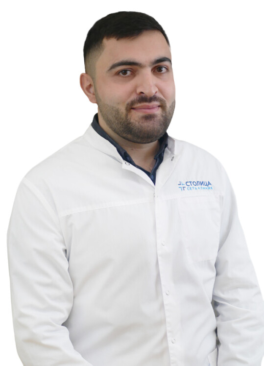 Врач Пирмагомедов Арсен Курабекович 