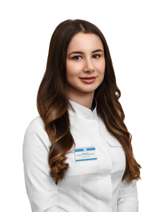 Врач Шейхова Аминат Заркипилиевна 