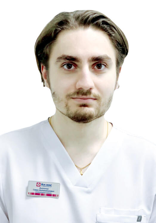 Врач Антониу Савва Антонакисович 