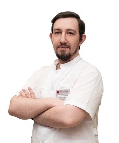 Врач Каппушев Азамат Владиславович 