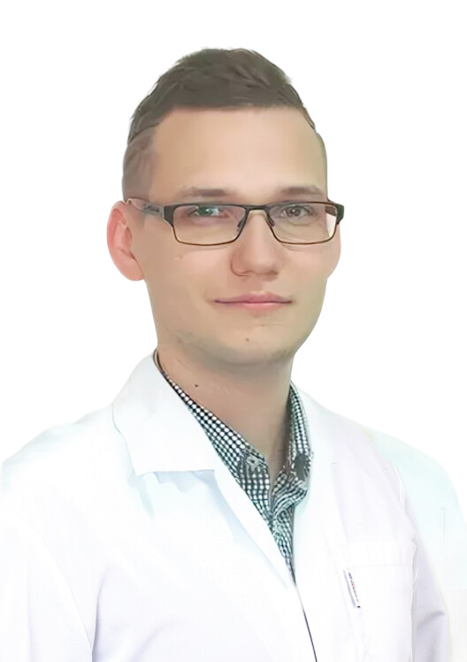 Врач Комков Денис Сергеевич 