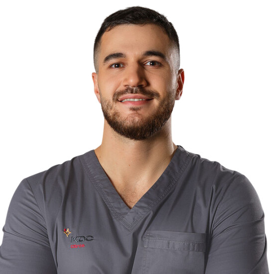 Врач Манукян Михаил Дмитриевич 