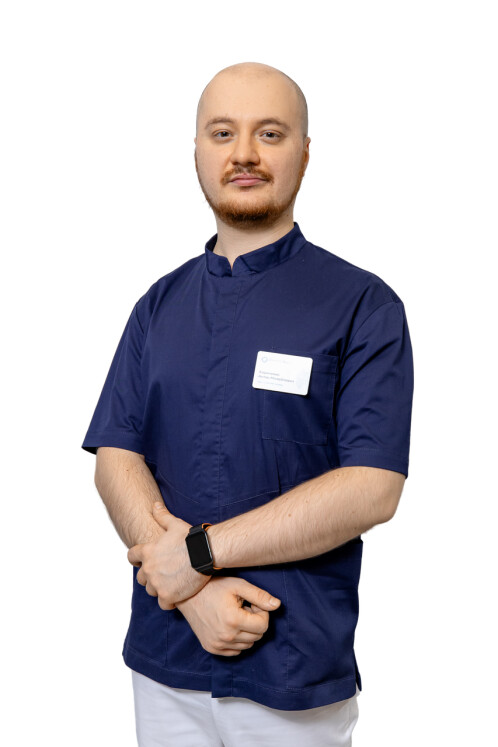 Врач Кириченко Антон Михайлович 