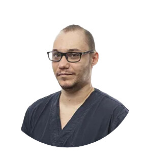 Врач Нефедов Дмитрий Андреевич 