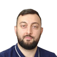 Врач Бичегкуев Алан Артемович 