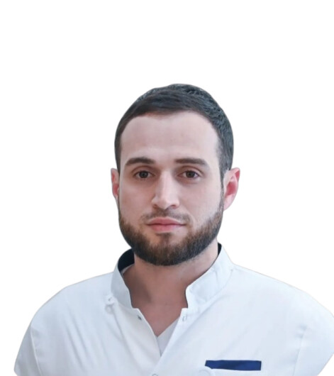 Врач Изнауров Магомед Русланович 