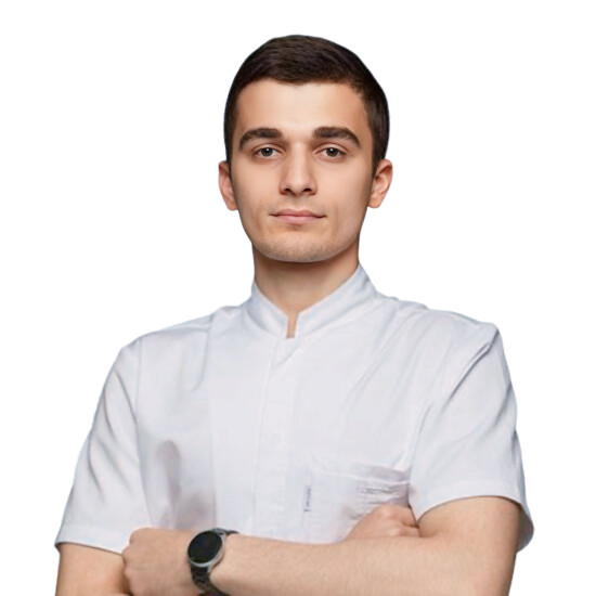 Врач Алиханов Тимур Ахмедханович
