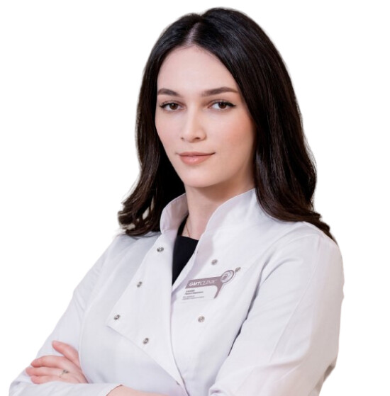 Врач Эжиева Лариса Хаважевна 