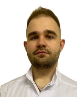 Врач Крюков Валентин Валерьевич 