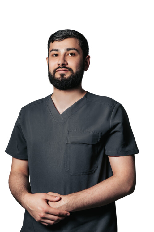 Врач Дугулубгов Эльдар Харабиевич 