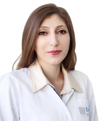 Врач Манукян Армине Азатовна 