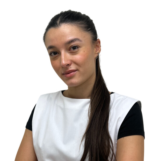 Врач Метова Бэлла Маратовна 