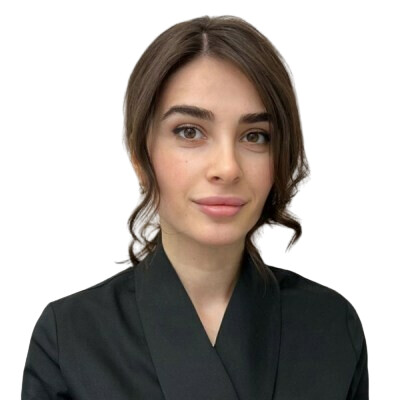 Врач Яхьяева Джамиля Халидовна