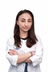 Врач Пангратян Амалия Арамовна 