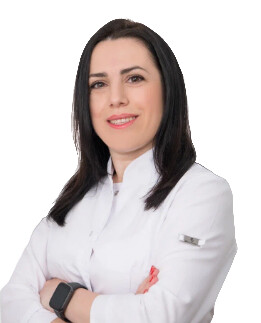 Врач Орашева Умият Исрафиловна 