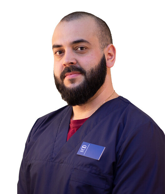 Врач Ахполов Давид Тамерланович 