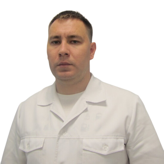 Врач Курбатов Роман Андреевич 